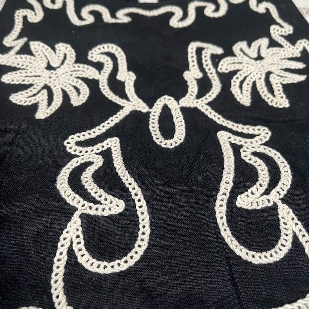 Rachel Zoe Black and White Embroidered Tank Top - Picture 2 of 6